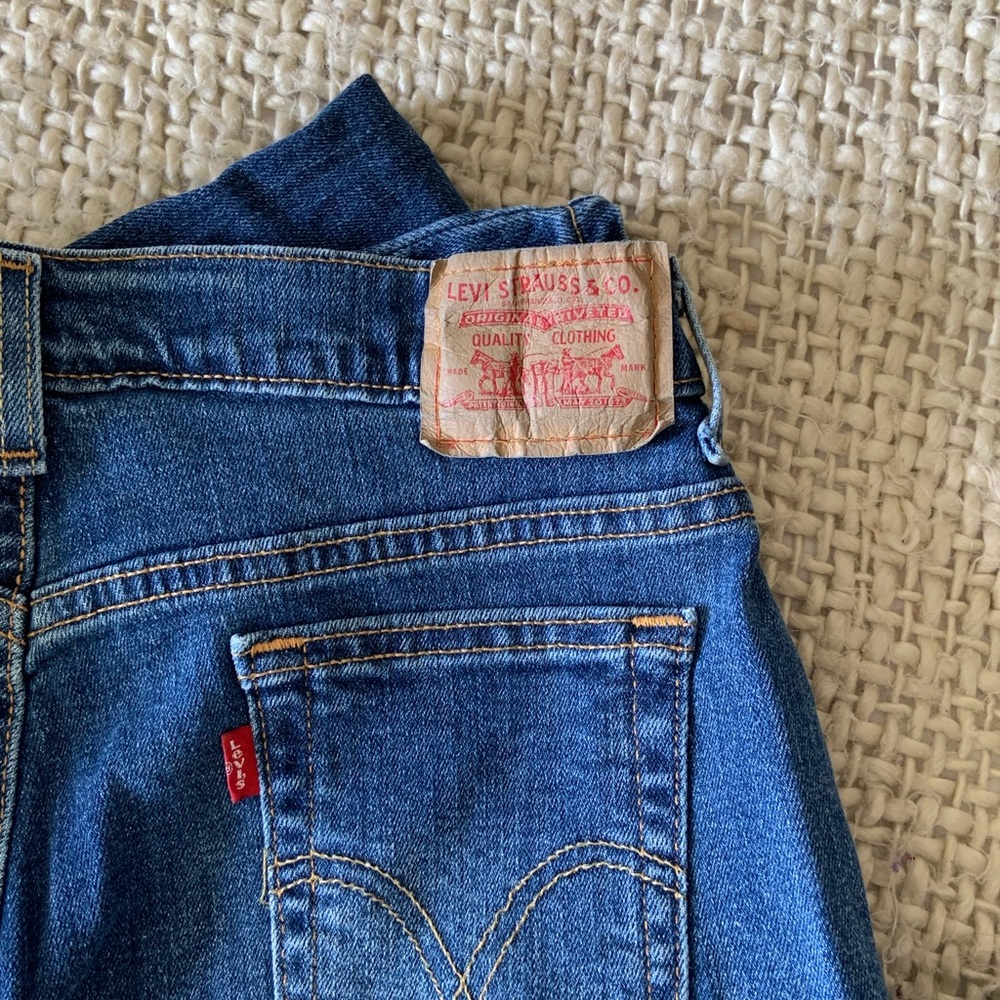 levi’s jeans